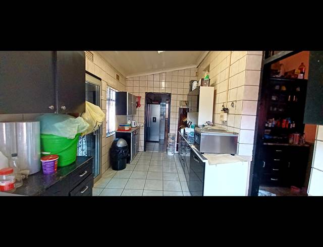 5 BEDROOM HOUSE FOR SALE IN BRAKPAN CENTRAL